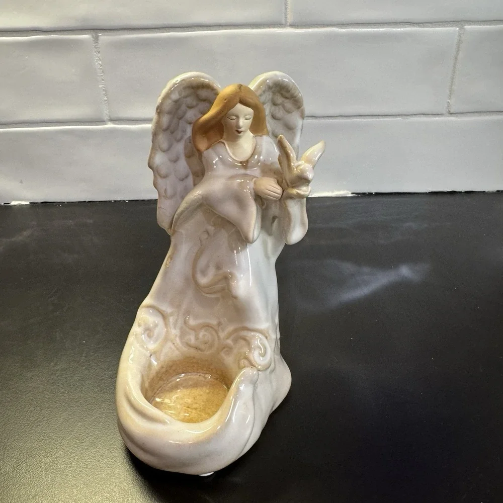 Yankee Candle Ceramic Angel Holding Dove Tea Light‎ Candle Holder Figurine 6.5